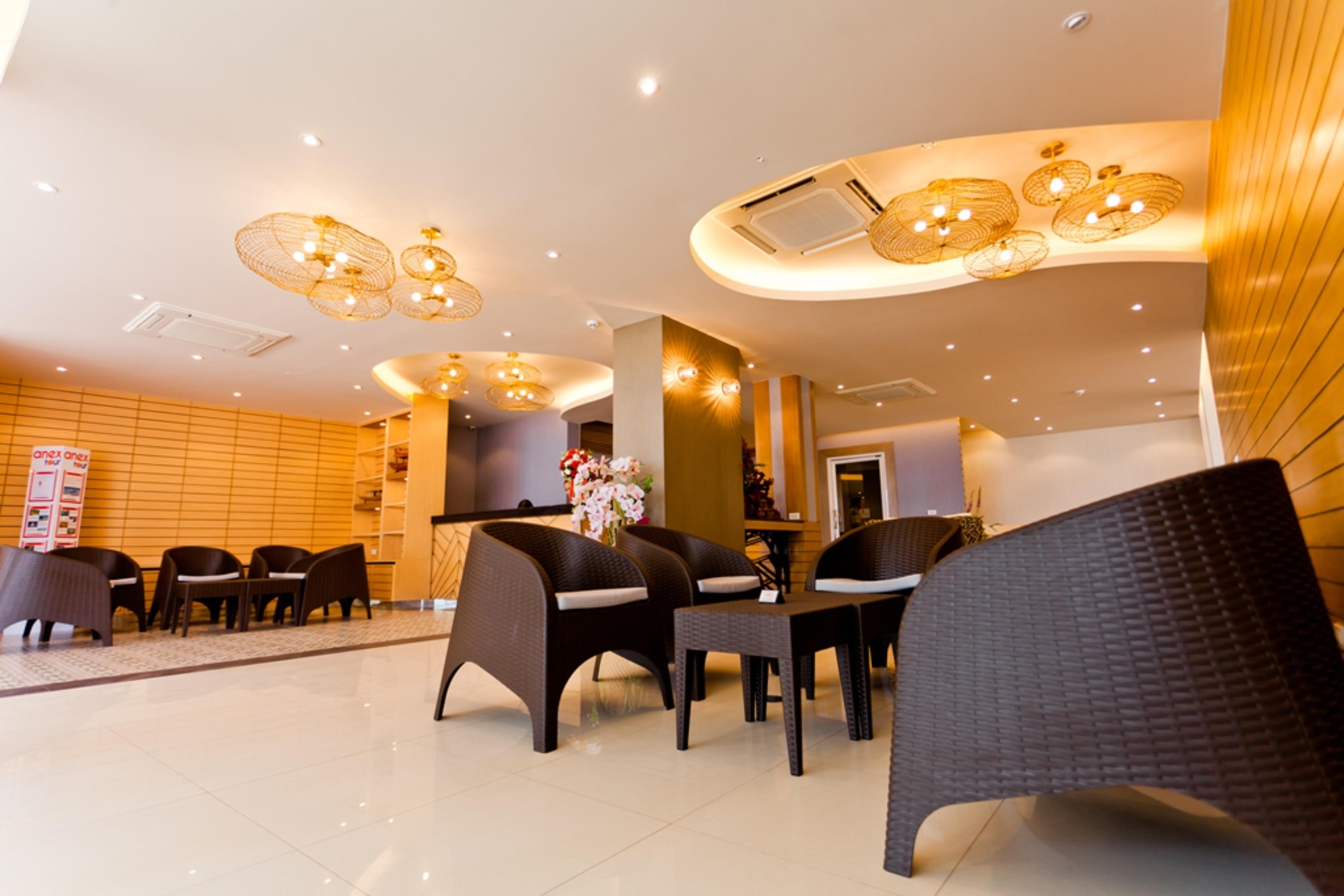 Anda Beachside Hotel Karon Ngoại thất bức ảnh