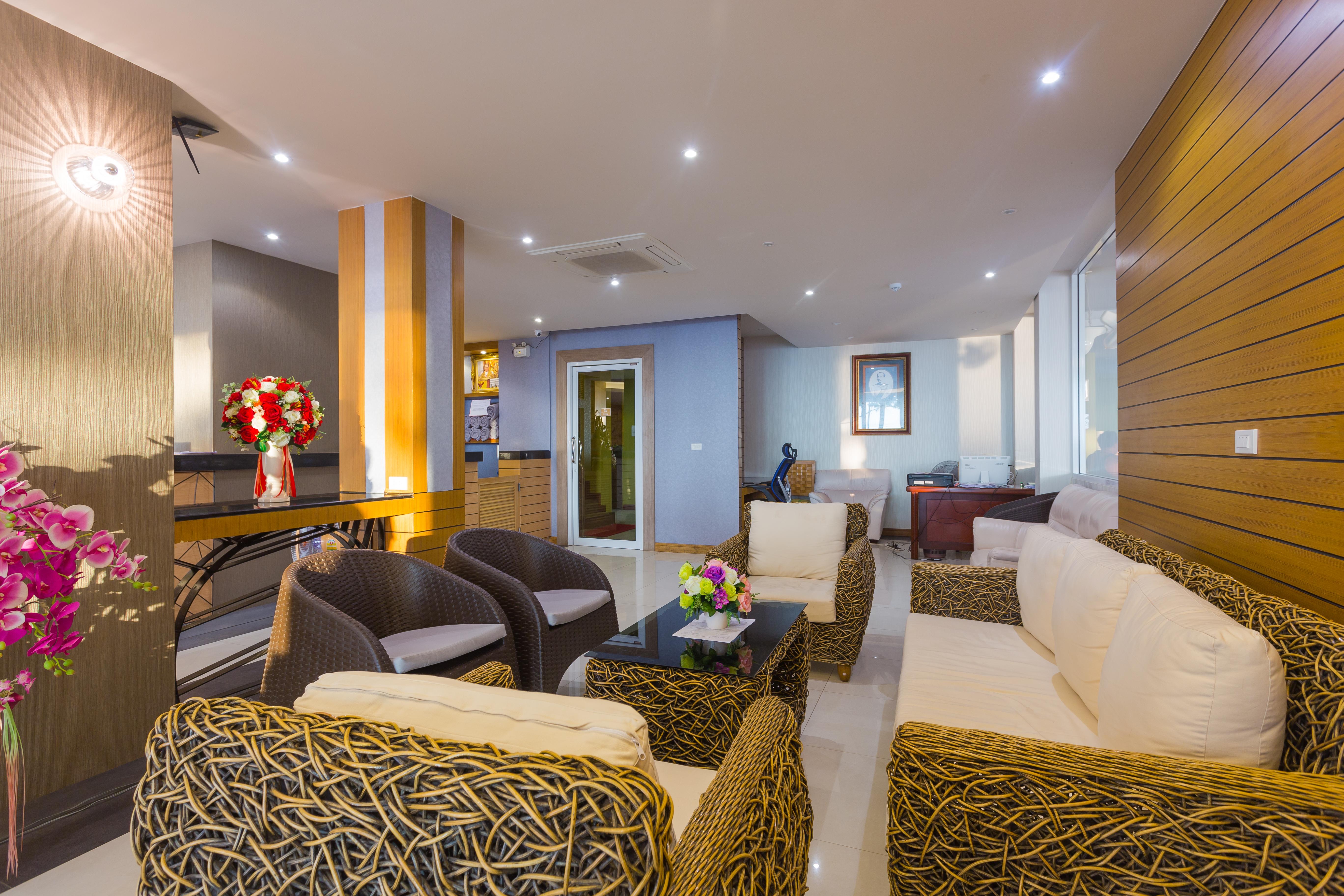 Anda Beachside Hotel Karon Ngoại thất bức ảnh