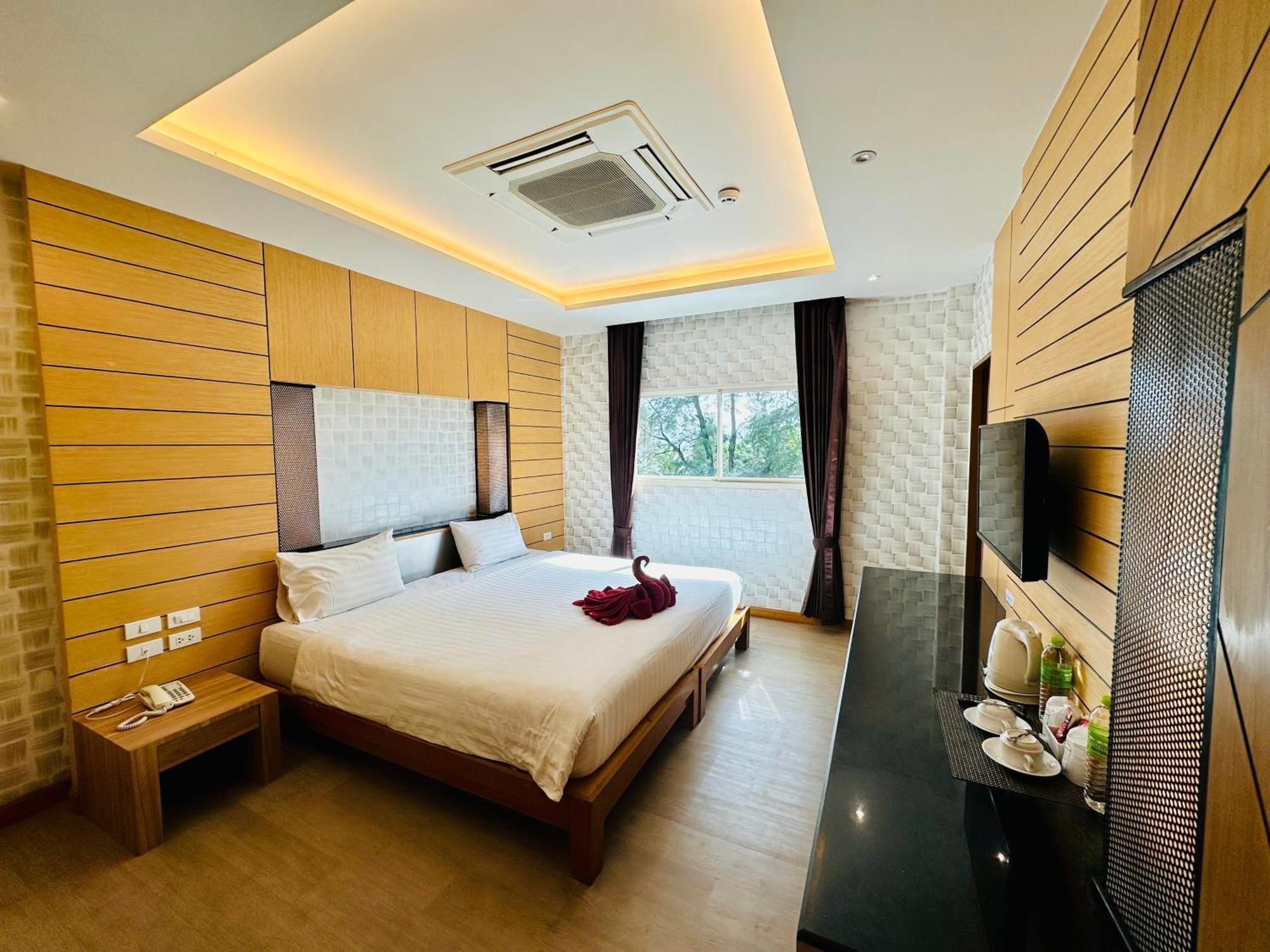 Anda Beachside Hotel Karon Ngoại thất bức ảnh
